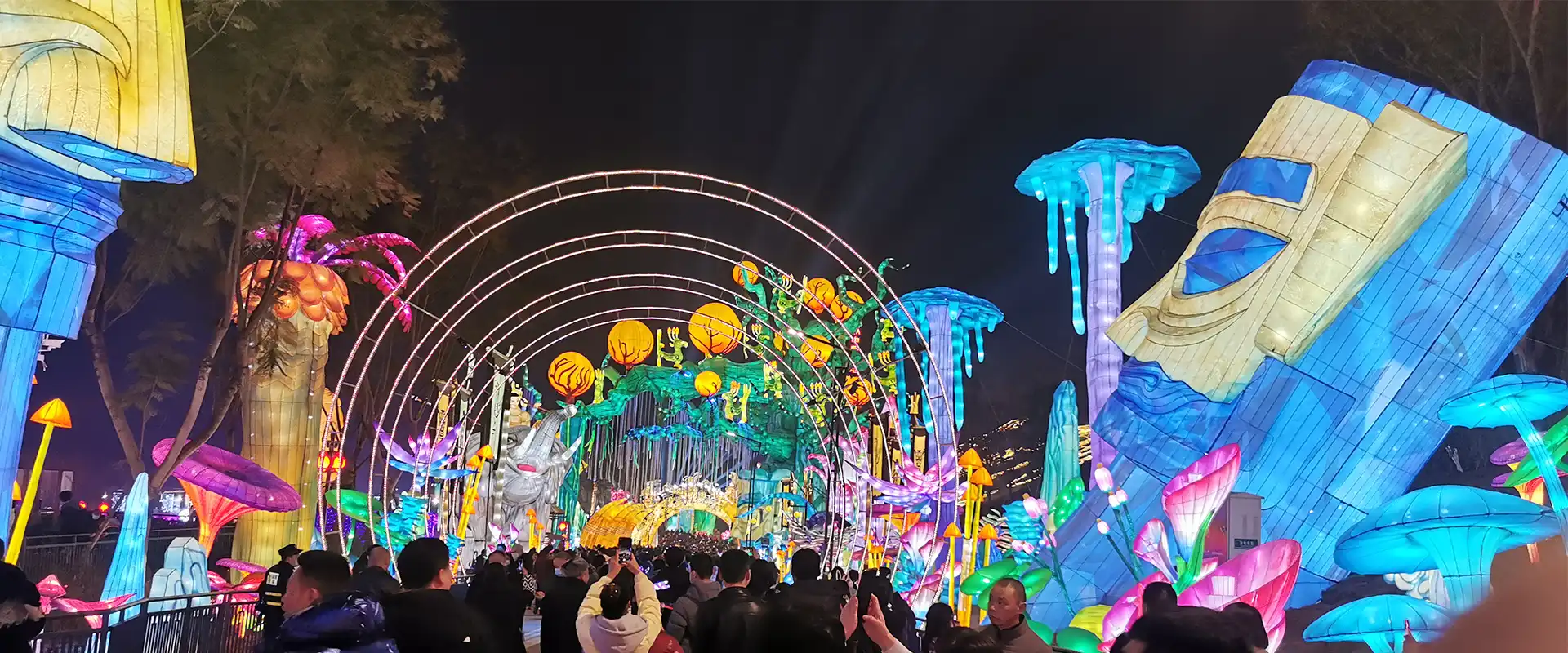 Spectacular Chinese lantern ceremony with illuminated dragon display at night