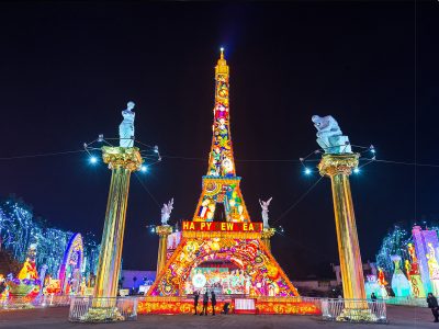 Eiffel Tower Lantern Installation