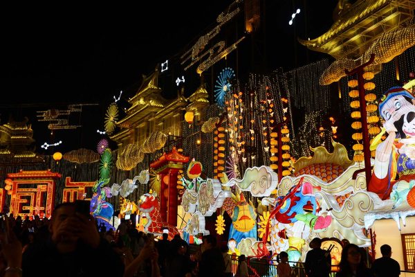 Lantern Festival On-Site Installation Guide: Setup, Safety & Timeline (2026)