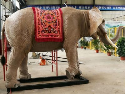 Life-Size Animatronic African Elephant — Realistic Elephant Statue for Zoos & Theme Parks