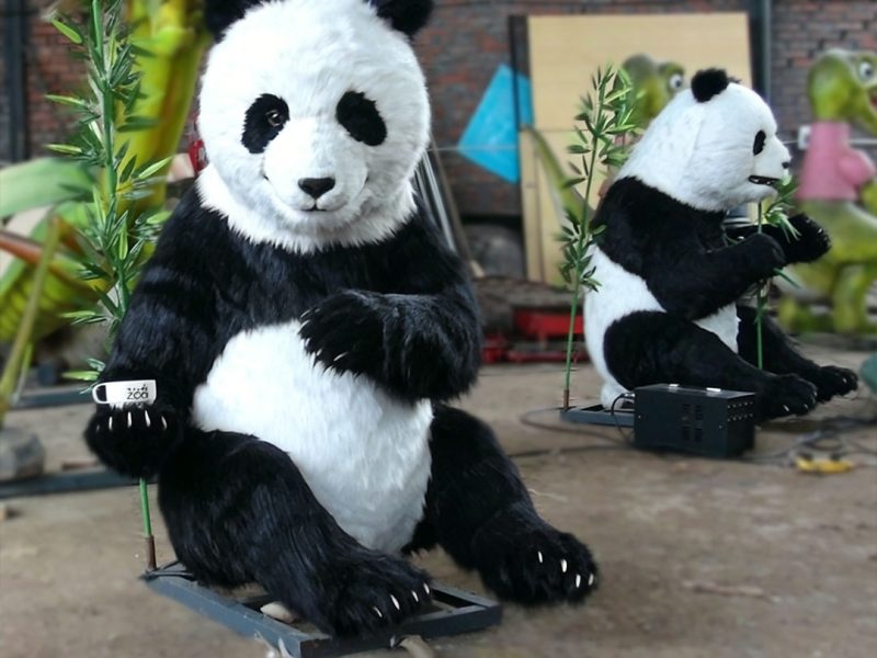Lifelike Giant Panda Animatronic Model (Tea Ceremony Pose)