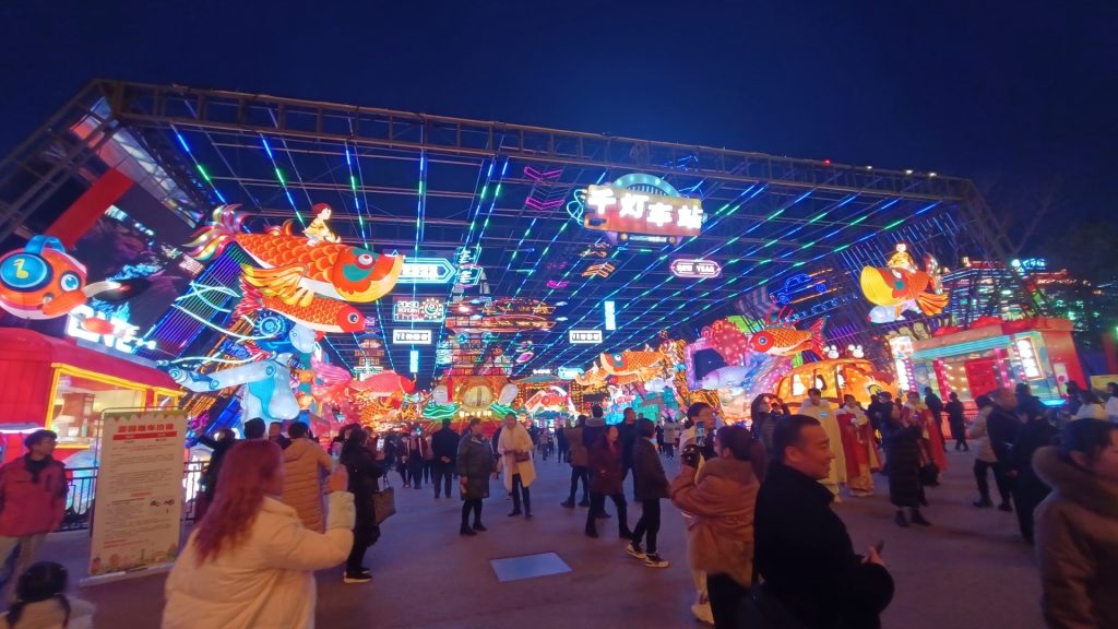 The Cultural Inclusivity of Chinese Lanterns: How Zigong Lantern Art Embraces the World