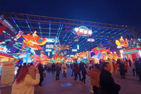 The Cultural Inclusivity of Chinese Lanterns: How Zigong Lantern Art Embraces the World