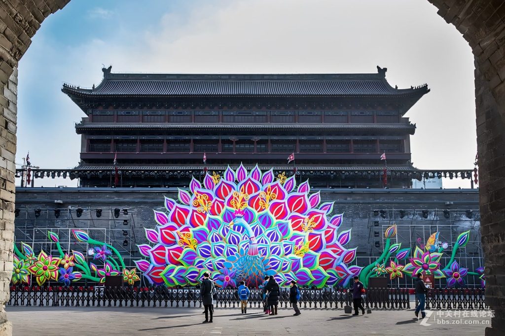 Xi'an City Wall lantern festival — Chinese lantern displays across major cities