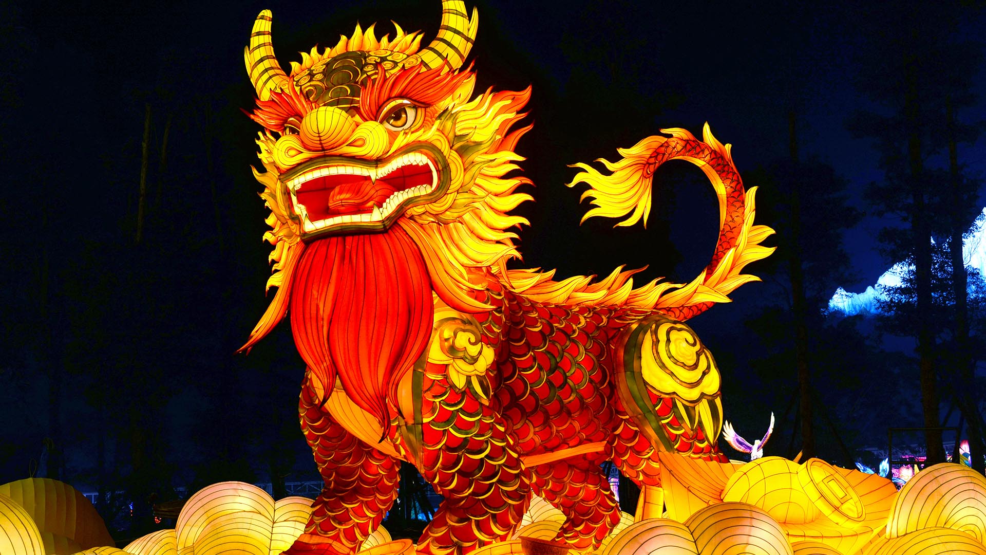 Giant Qilin Lantern HD Wallpaper