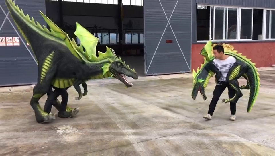 Custom Dragon Performance Suit — Interactive Walking Dinosaur Costume