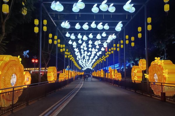 Mid-Autumn lantern festival — Custom Moon Festival Displays for Zoos, Parks & Cultural Venues