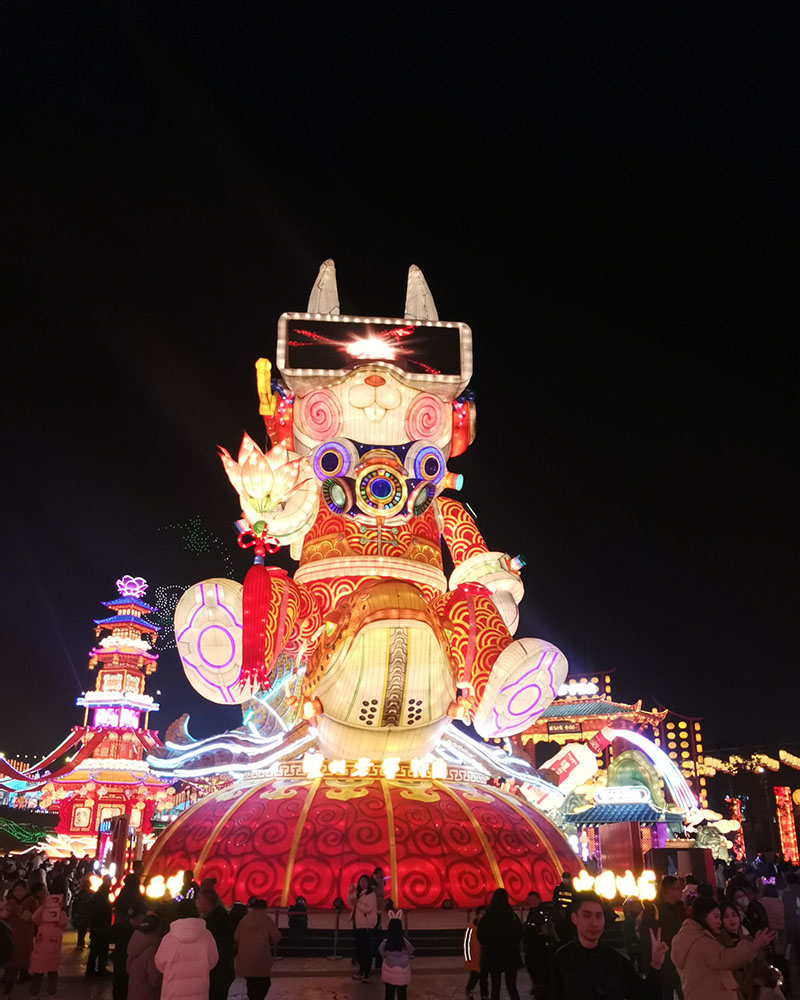 Giant mid-autumn moon rabbit lantern centerpiece for festival celebration
