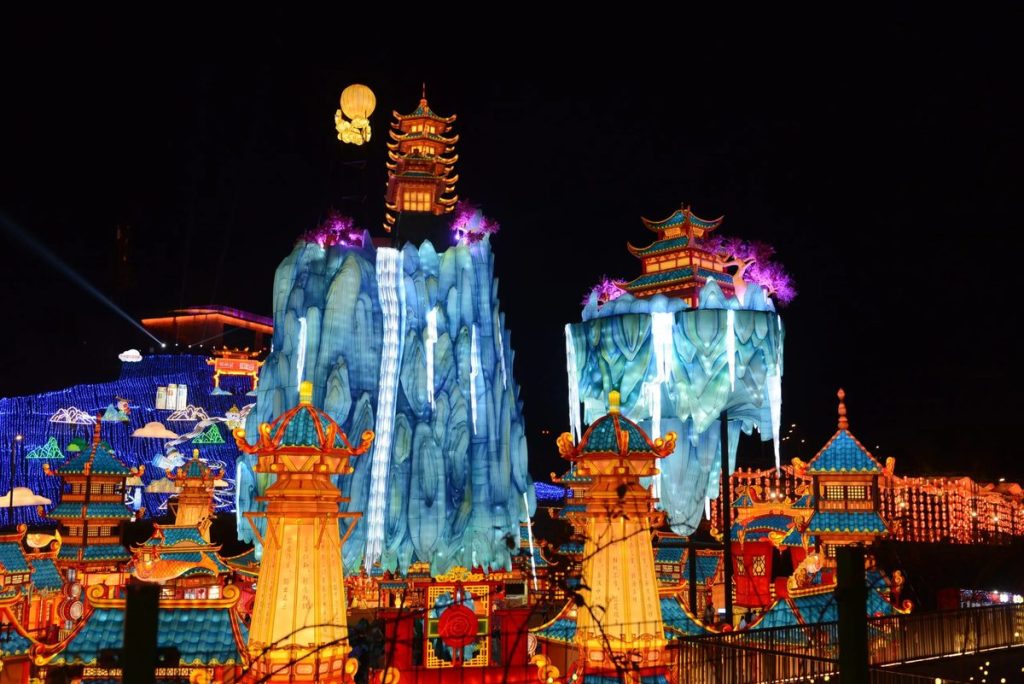 Suspended floating lantern display with smart monitoring technology — IP65 waterproof festival LED lighting for zoo lights and outdoor events