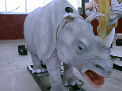 Life-Size Animatronic White Rhino Statue for Zoos & Exhibits