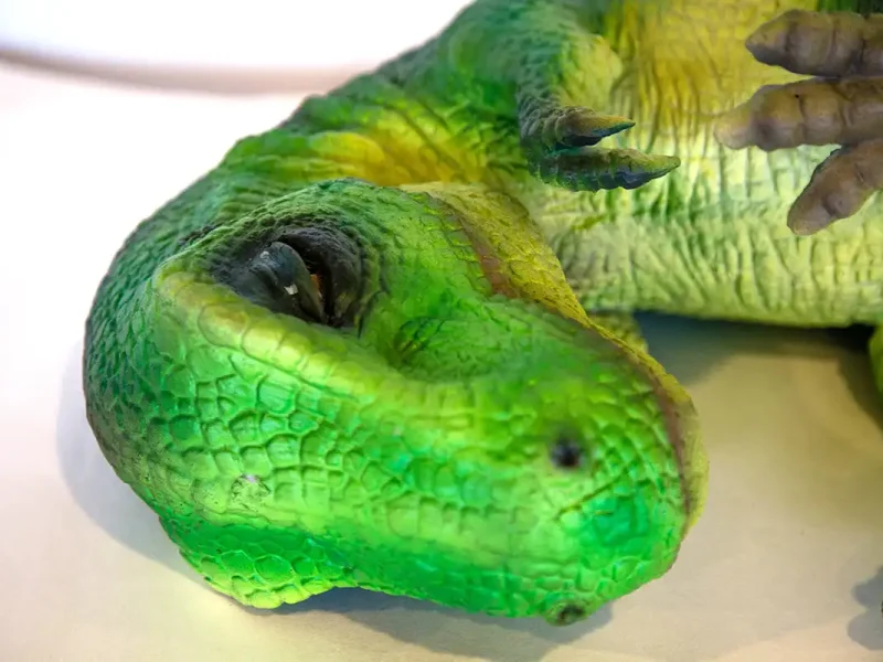 Interactive Baby Dinosaur Puppet — Cuddly Sensor-Triggered Hatchling Dinosaur