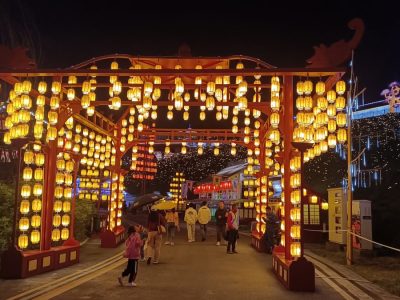 Red Lantern Pavilion — Festival Walk-Through Corridor