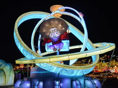 Time-Space Portal Lantern Installation for Modern Festival Zones
