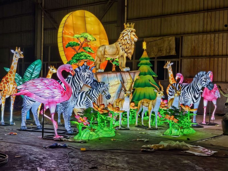 Flamingo Lantern Group